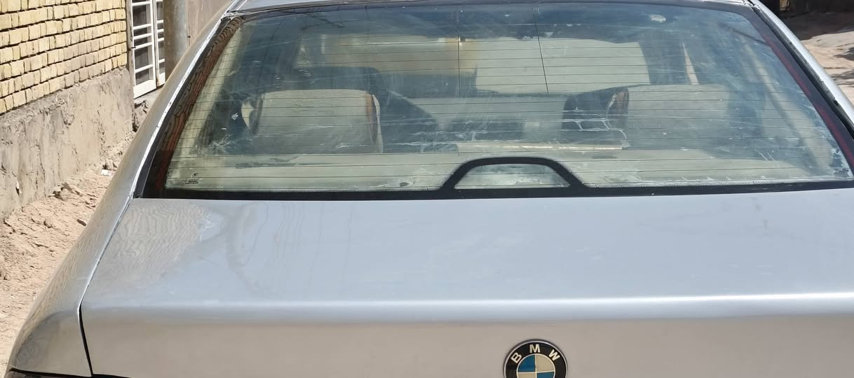 BMW
سيارة موديل 2000
مكينة محور 3000 
رقم سليمانية نافذة 31 
سعر ٣٥ 
مكلف بالنشر 
خابر صاحبها وبيك خير وتدلل 
***********
