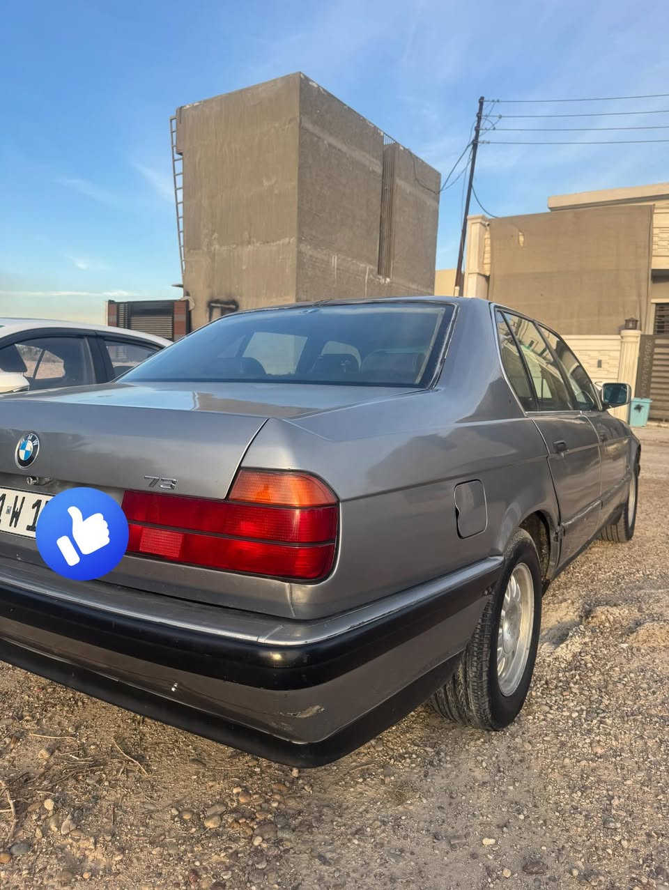 بي ام موديل 1993 وارد يابان كير محرك ميكانيك كهربائيات خير من الله مكانها بغداد تراي وين مايعجبك 
السعر 45 
بغداد الدوره 
***********
