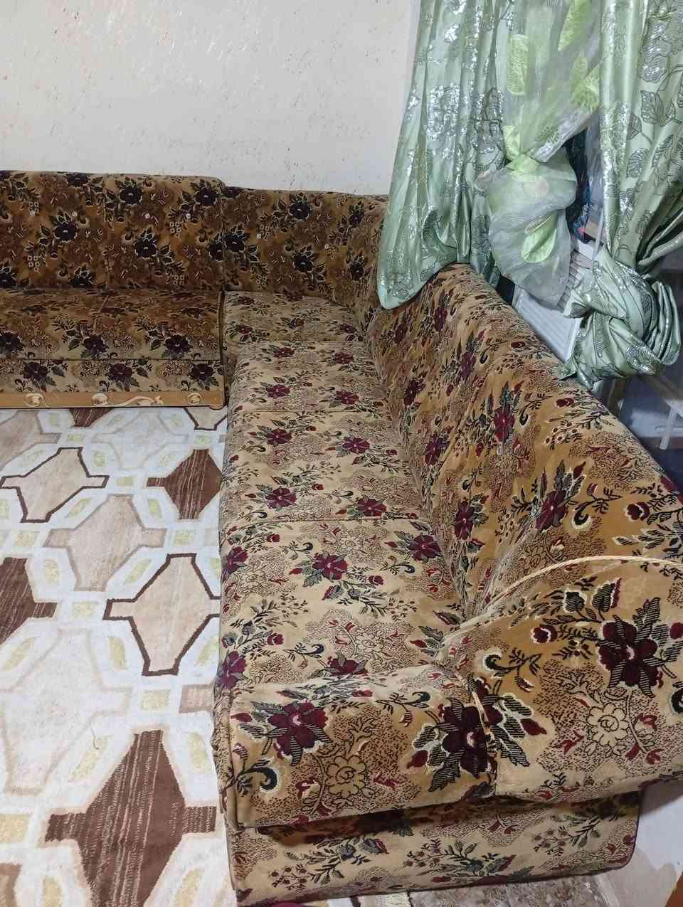 للبيع تخم 14متر مع طبلات الإستفسار تصل على رقم. ***********
