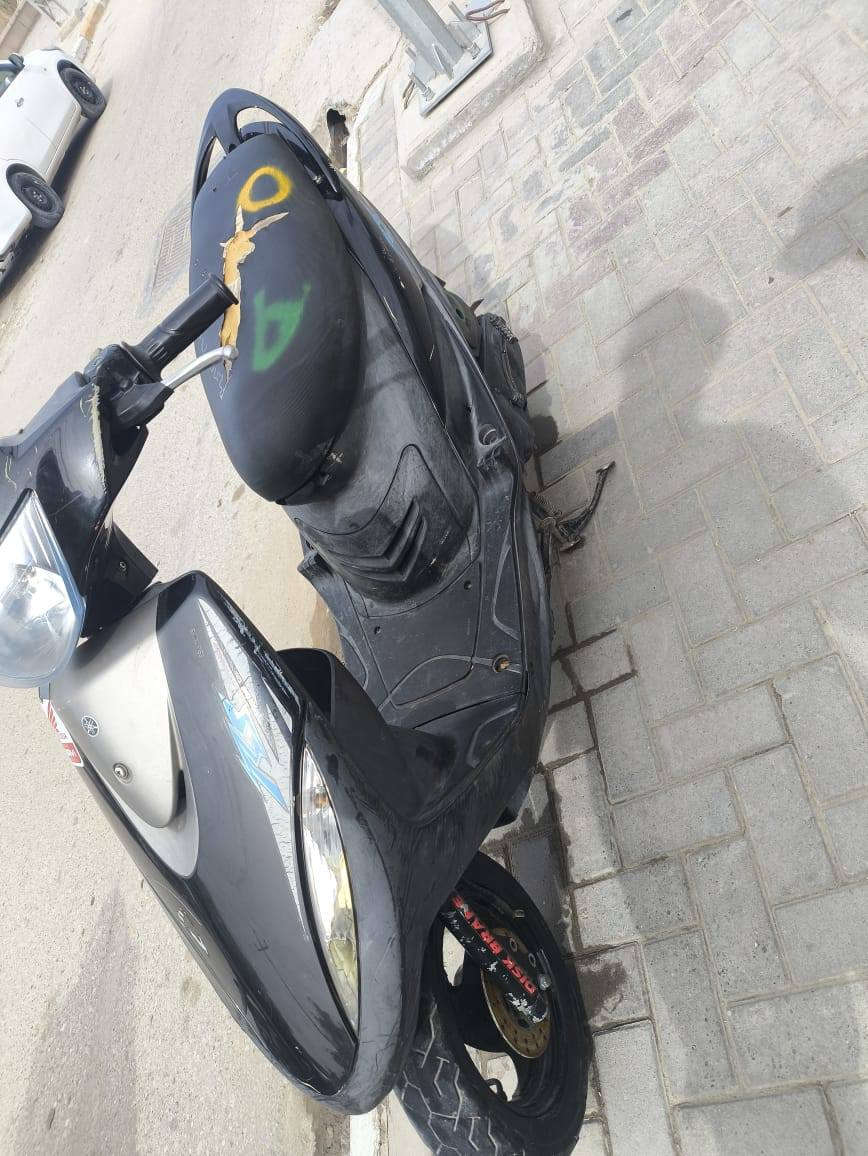 السلام عليكم
دراجه ماكس عدله للبيع 
 ختم واحد وي المكينه 
لايت 
بك لايت 
اشاير 
سلف 
هورن 
سكنات 
كله شغال 
مكاني رميثه السعر خاص   رقم ***********
