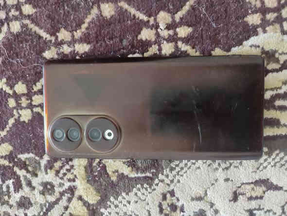 السلام عليكم جهاز البيع ذاكره 512 ذاكرته  السعر 90 قفل  بي فطور بل شاشه ما مفرات وبل ضهر همين كربلاء حي العامل ***********
