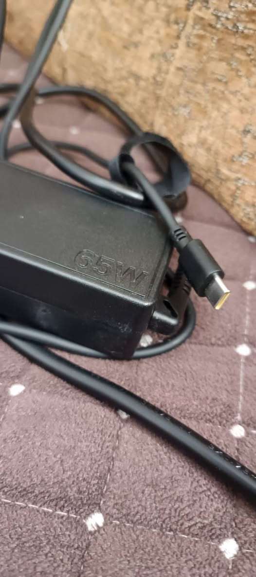 لابتوب بهالجمال جديد قلاب شاشه لمس شاحنته تايب سي 65 واط اعلى سعر ابيع


**إذا كنت صاحب هذا الإعلان وتريد حذفه لأي سبب، رجاءا أرسل رسالة إلى الدعم الفني**