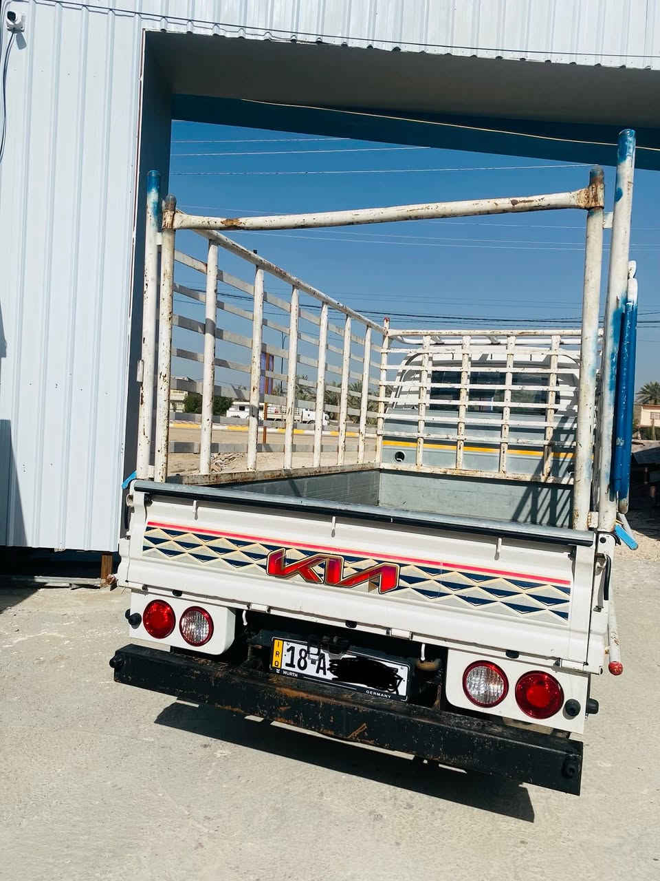 السلام عليكم فحل. موديل 2022
ماشي. 125 الف.  
مكفول.  180. وبي مجال 
رقم بابل.  بأسمي
مكان سيارة كربلاء.                                                                 غير متوفر. على الإنترنت 
***********
