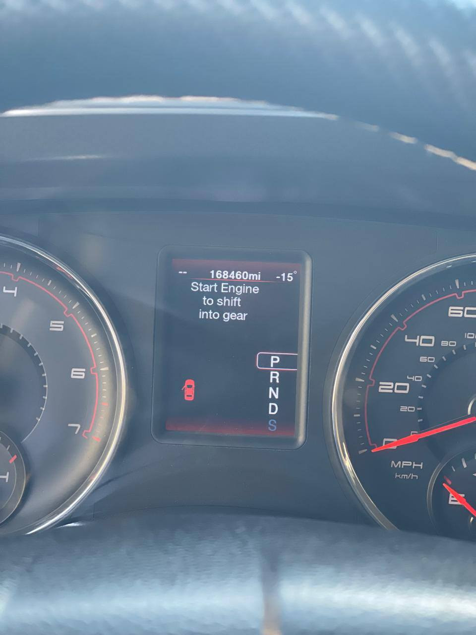 جارجر موديل 12
فول مواصفات للاخير 
ورادها كندي
الضرر قطعتين كلير فقط 
يعني لا ضربه ولا تعديل
السياره ليبر واحد 
مكفوله من الضربه 
رقم بغداد انگليزي
بااسمي شخصيا 
محرك جديد حاويه شرط
السعر ب 165
((الي تعجبه يتصل ماتعجبك اندعيلنا بالرزق والله يرزقك بالاحسن منه)) رقم الهاتف *********** واتساب
