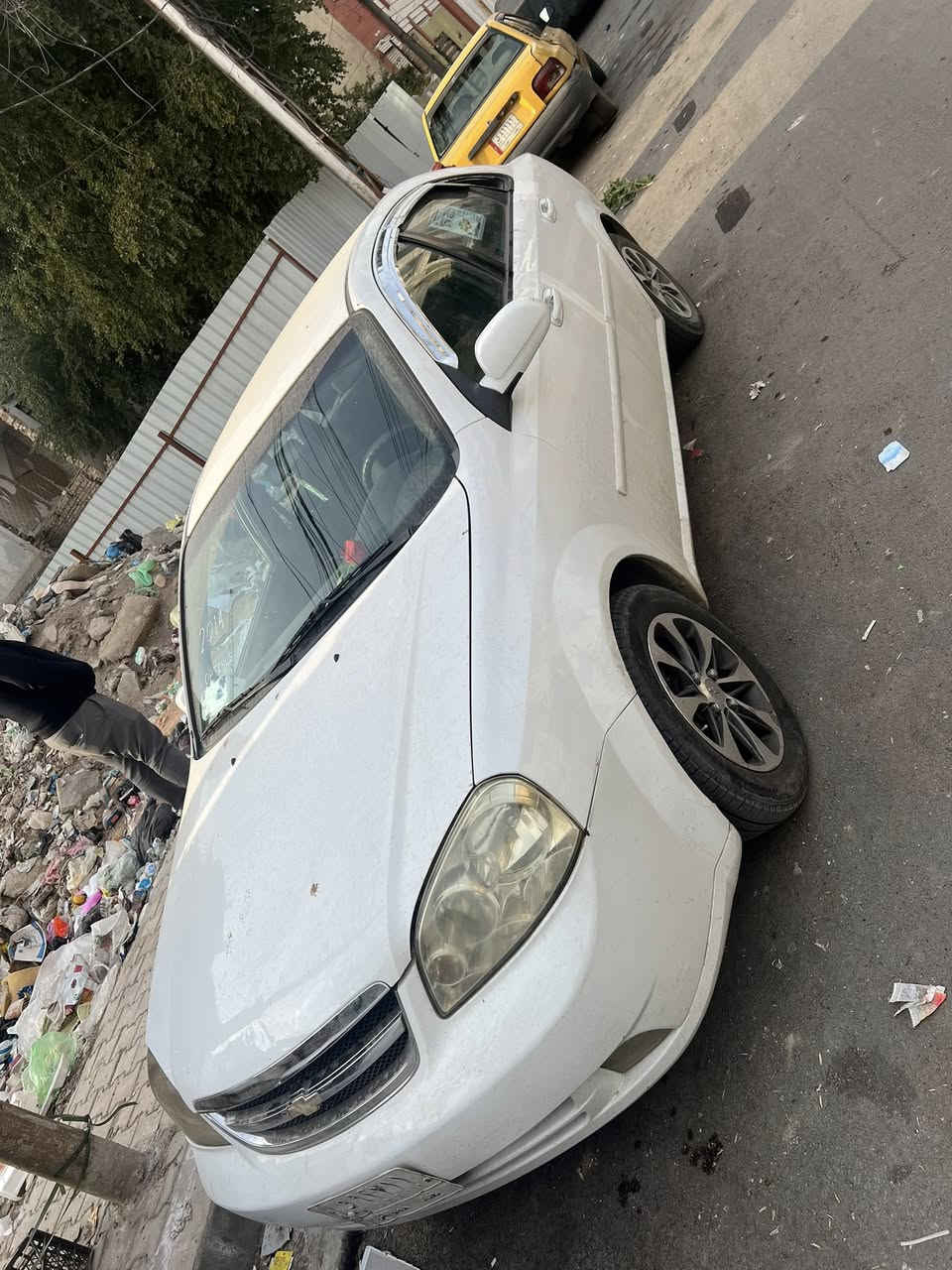 اوبترا 14 
سياره باب خلفي صبغ فقط 
محرك كير جدد 
مكانها بغداد سعرها 97 للبيع وبيها مجال 
***********
