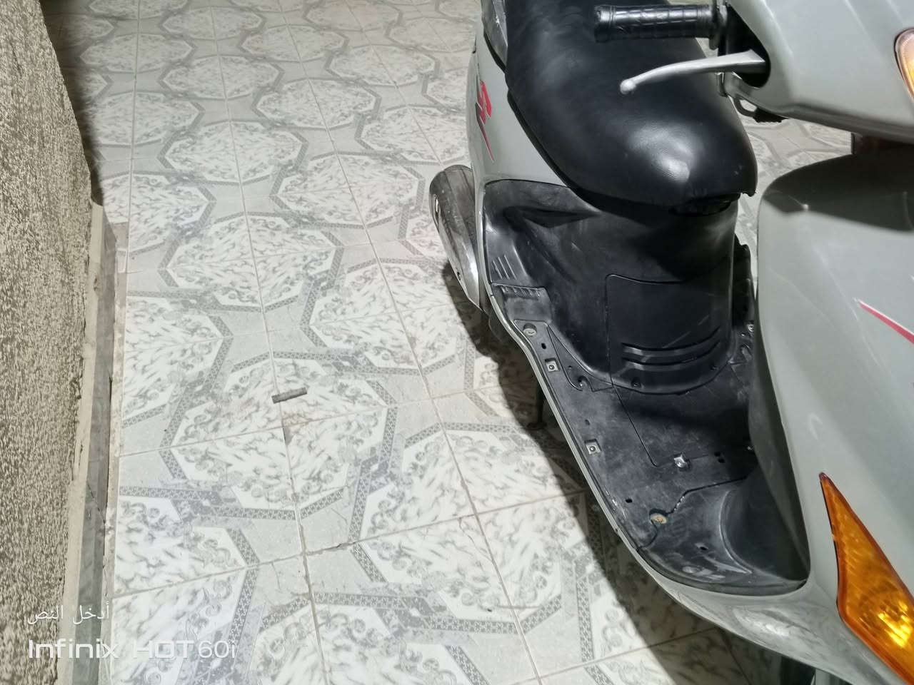 سلام عليكم دراجه لبيع حاويه تجي وتشوف بعينك دراجه كلشي شغال بيه سلف هندر دراجه ما مفتوحه تجي وتشوف بعينك وتفحص وين ما جان السعر خاص***********
