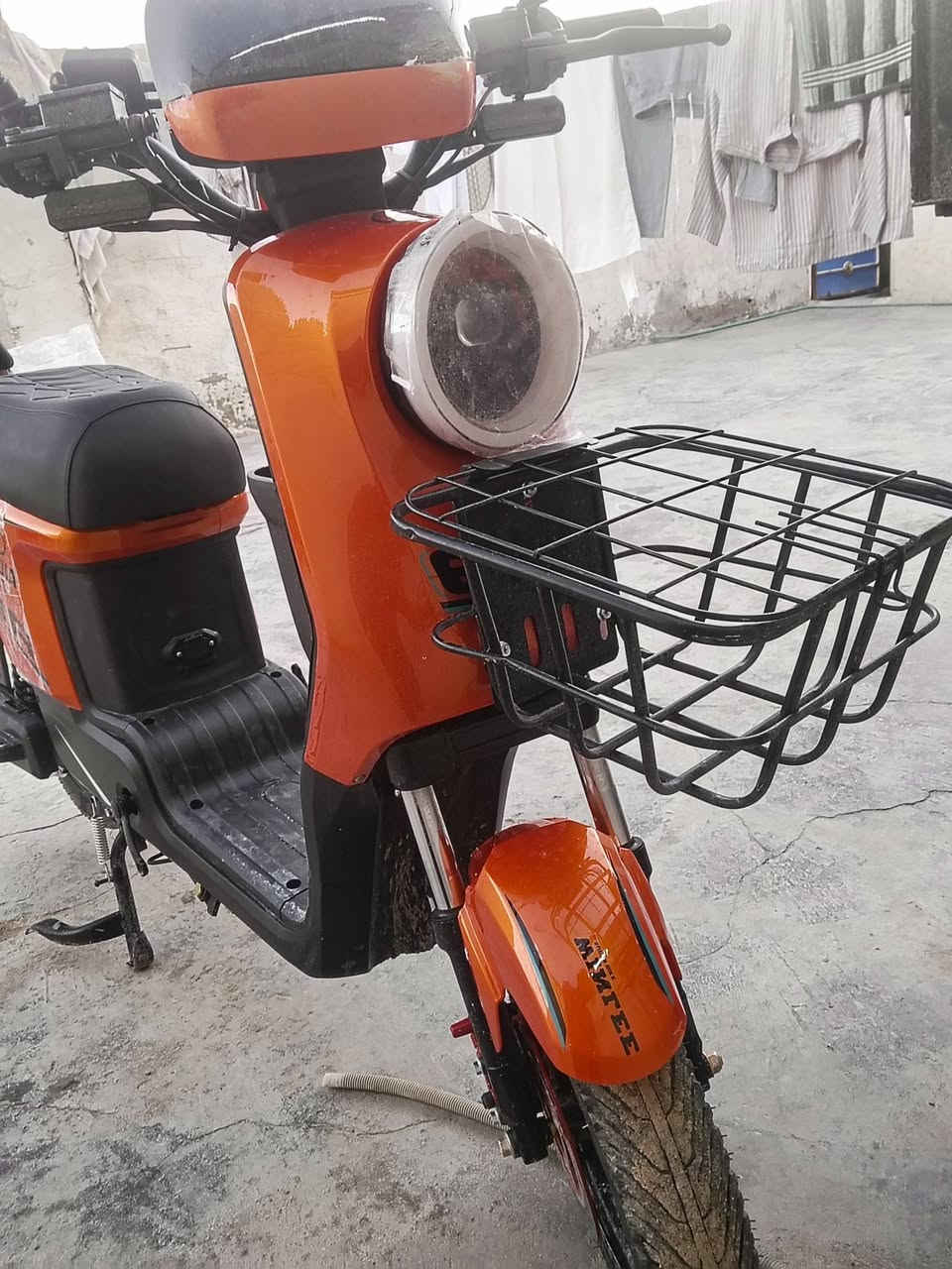 السلام عليكم للبيع هذا رقمي على الواتساب راسلني ***********
