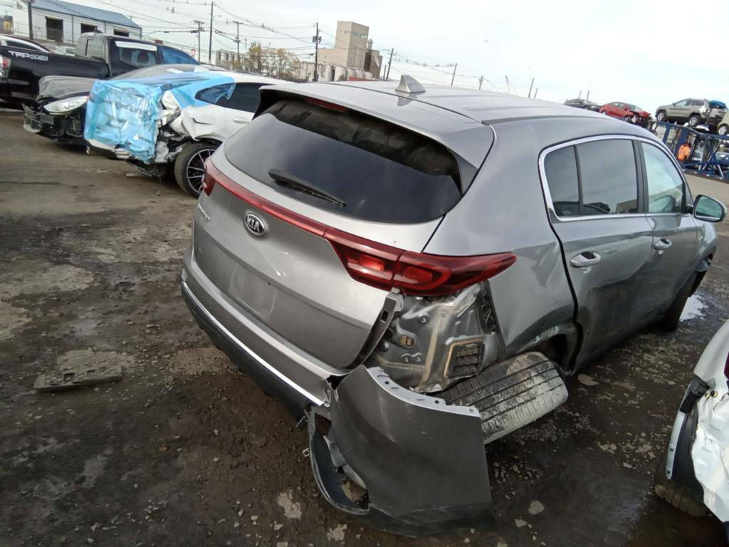 س
سبورتج موديل 2021 أمريكي حادثه يعتبر كلين رقم اربيل بسمي 
تحويل ثاني يوم مكفوله كير مكينه تخم تاير جديد كامله السياره 
ماشيه 120 الف كيلو 
السعر 177 وبيه مجال مكان السياره بابل / الحله
للاستفسار ***********
