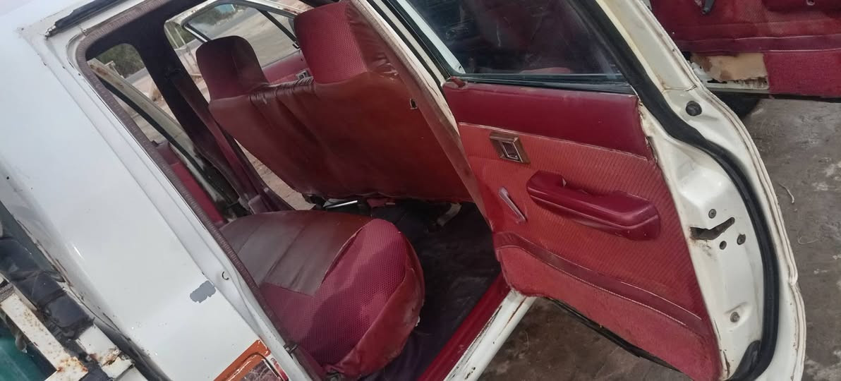 السلام عليكم بيكم للبيع
موديل 91 رقم بغداد الماني

سنويه ماصاقطه بسمي

محرك حاويه

كير نظيف

اكسل نظيف

استيرن باور

تخم تاير

ويل 15

السيارة مكفوله من العيب الشرعي

السعر60 وبيه مجال

مكان السيارة الدوانيه

***********
