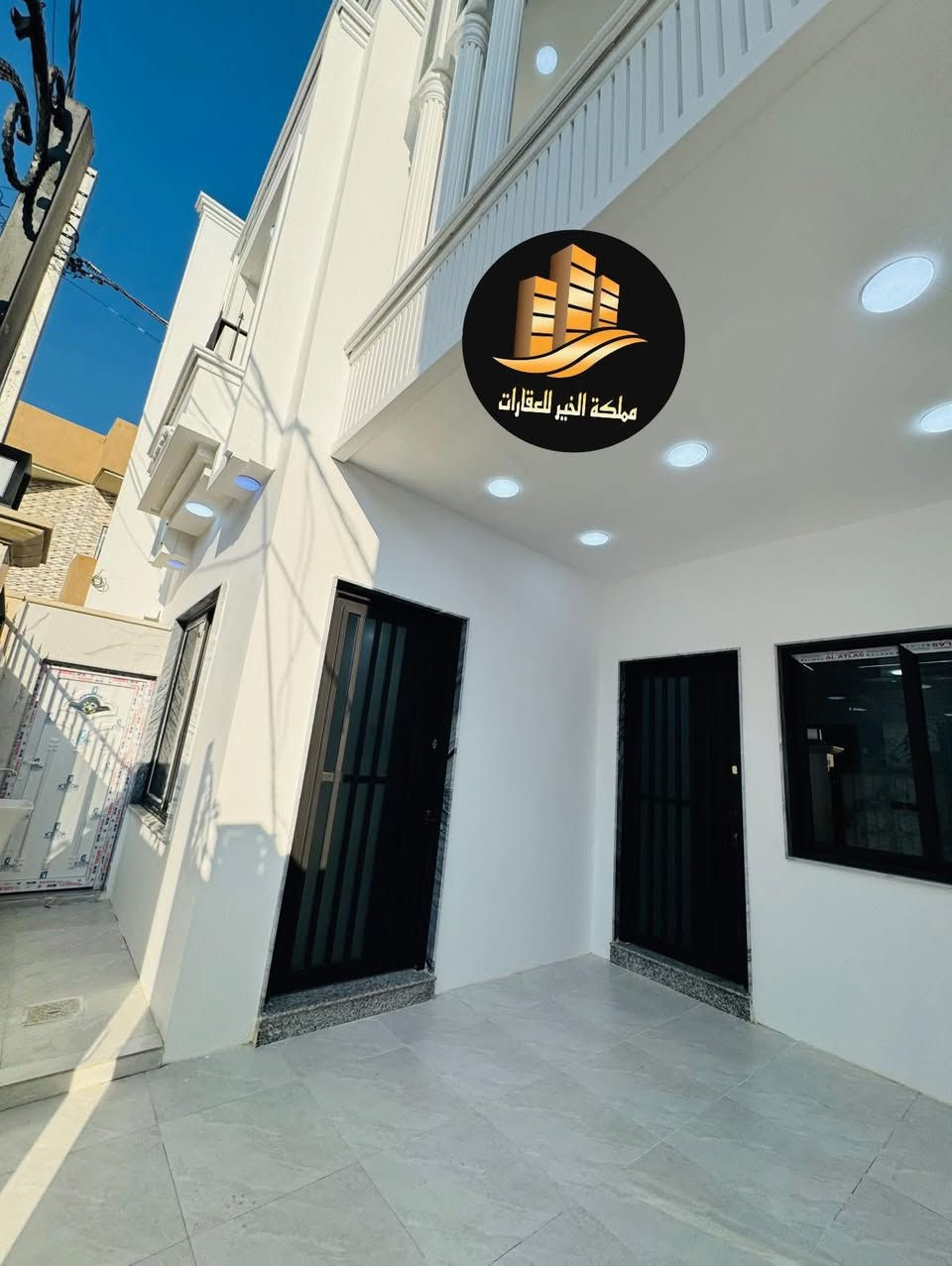 للبيع 
#عقارات_مملكة_الخير 
داران للبيع في حي الملايين الاولى 
 جمعية حمورابي تحويل مباشر قرب جامع الصواف 
المساحة 145 متر  واجهة 8 متر لكل بيت 
 خمسة غرف نوم بناء فول 
لطلب السعر اضف تم 

*********** 
***********‏‪
او مراجعة مكتب مملكة الخير للعقار الكائن في سايدين  البحرين قرب قاعة الفخامة للاعراس
