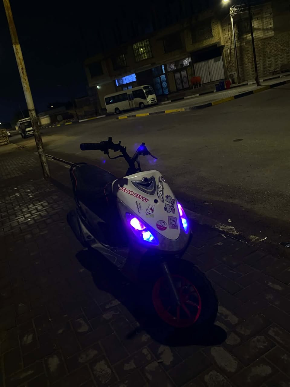 سلام عليكم دراجه ماكس 120لبيع حلوه شلعه ومعدل وما عايزها شي ودراجه  بس يرادلها بكن و تشتغل وتمشي بس سبوع وتلطش عندك ب350وبيها مجال البصره المعقل راسلني خاص موجود


**إذا كنت صاحب هذا الإعلان وتريد حذفه لأي سبب، رجاءا أرسل رسالة إلى الدعم الفني**