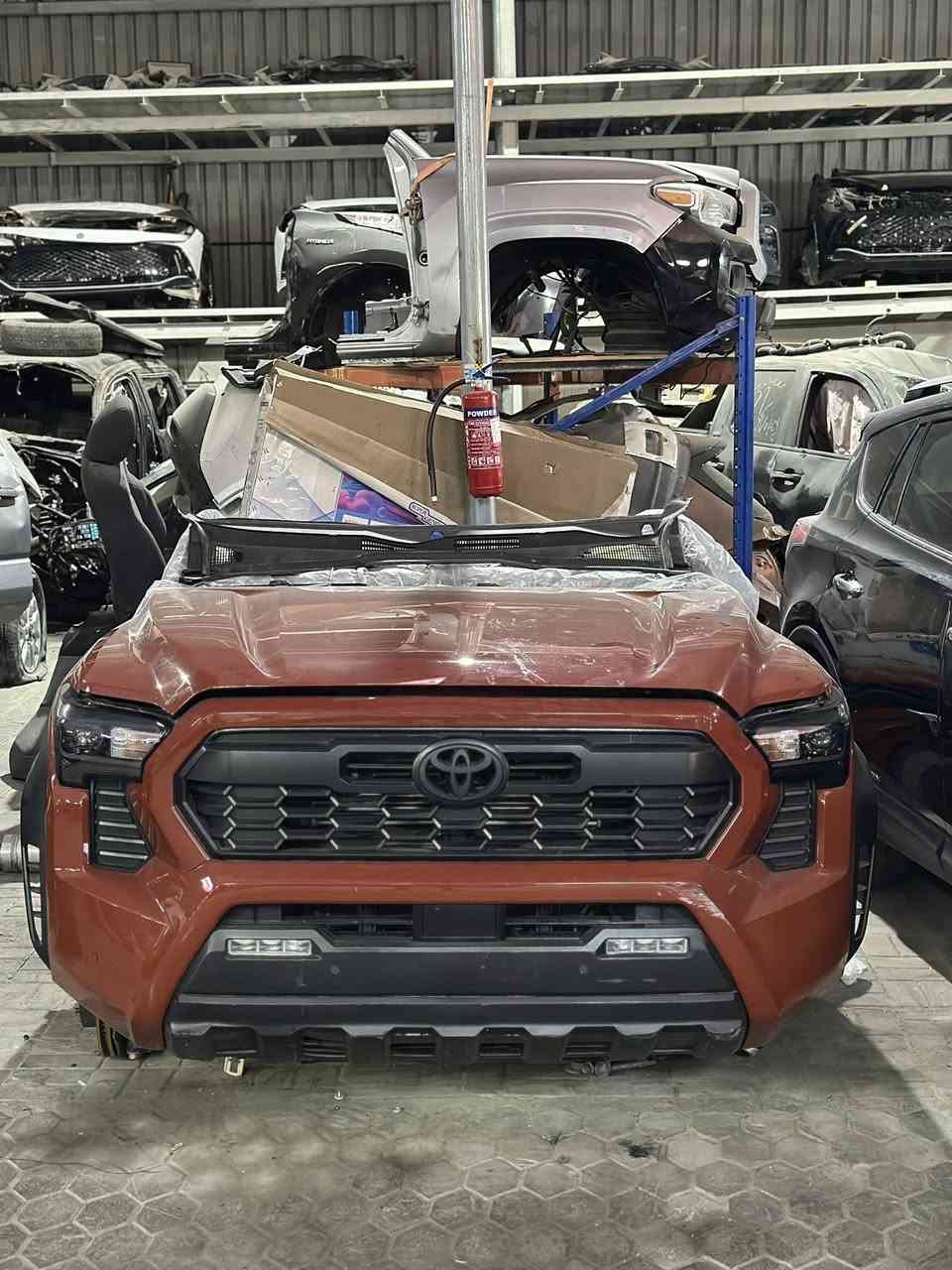 السلام عليكم ورحمة الله وبركاته اخوان . جمعة مباركة 
.
اي شخص يحتاج قطع ل اي سياره يتواصل ويانا و احنا حاضرين 🌹.
يتوفر لدينا قطع غيار الياباني بكل انواعه مثل :
.
تيوتا كراون سيقينا موديل 2025
تيوتا كراون ماجستيك موديل 2025
تيوتا راف فور موديل 2025 
تيوتا كراند هايلندر موديل 2025 
تيوتا تكوما موديل 2025
.
للتواصل : 00971503964333
***********
***********
تحياتي 🌹
