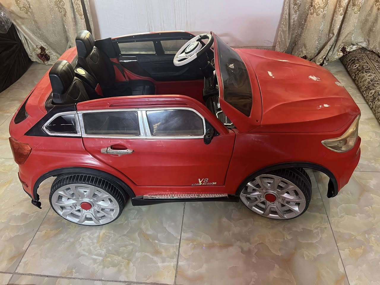 السلام عليكم سياره اطفال للبيع حجم كبير بس تحتاج بطاريه وريمونتها ضايع السعر 50 وبيها مجال مكاني بغداد


**إذا كنت صاحب هذا الإعلان وتريد حذفه لأي سبب، رجاءا أرسل رسالة إلى الدعم الفني**