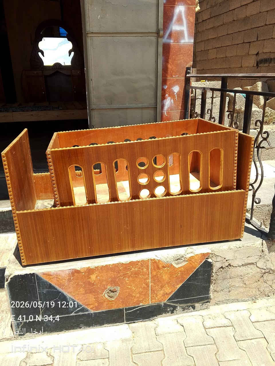 يوجد كناتير بوفية جديد و مستخدم 
للبيع العنوان الكرابلة قرب دائرة ناحية الكرابلة الاستفسار ***********
