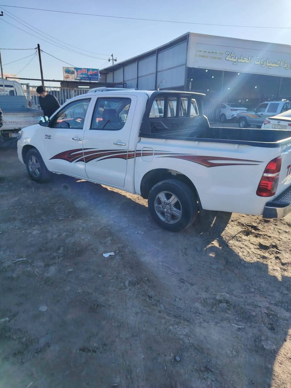 السلام عليكم هايلوكس 2014 رقم مثنى شاصي19فول مواصفات اوتماتيك بيهه صبغ بالتكم الخلفيات كدام البدي وجاملغ الخلفي جهه السائق وبارد موضح بالصور باب السائق شوية والجاملغ كلشي موضح بالصور مكان ديوانية السعر172
للتواصل ***********
