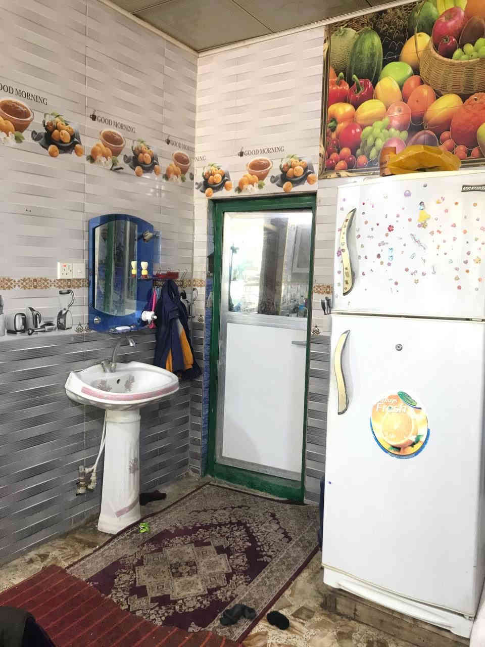 بيت للبيع طابو زراعي سند٢٥ مساحه٢٠٠ متر طابقين اربع غرف نوم ومجمع صحيات وكراج ومنور  العنوان كربلاء طويريج ع الحولي مقابل شارع نضوري  قرب حلويات الحمداني السعر ٦٧ مليون للاستفسار الاتصال ع الرقم  
***********
مامتواجد ع الفيس
