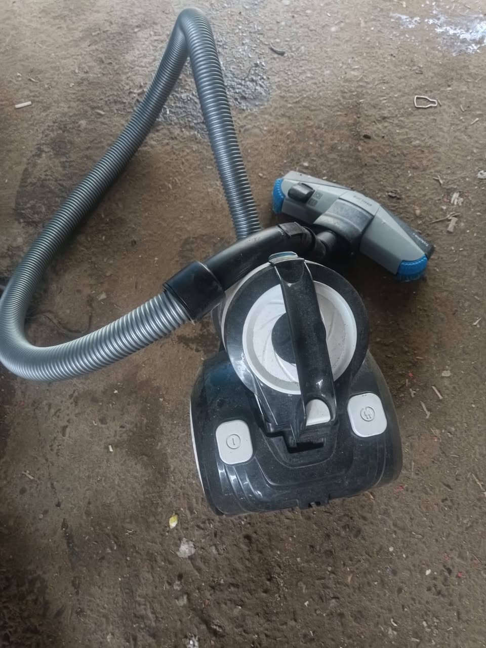 مكناسة كهربائي كاتم جديد لوك سعر25


**إذا كنت صاحب هذا الإعلان وتريد حذفه لأي سبب، رجاءا أرسل رسالة إلى الدعم الفني**