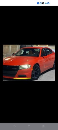 / للبيع فقط المميزة  لون  برتقالي       2020 دوج جارجر       SXT  ماشي...