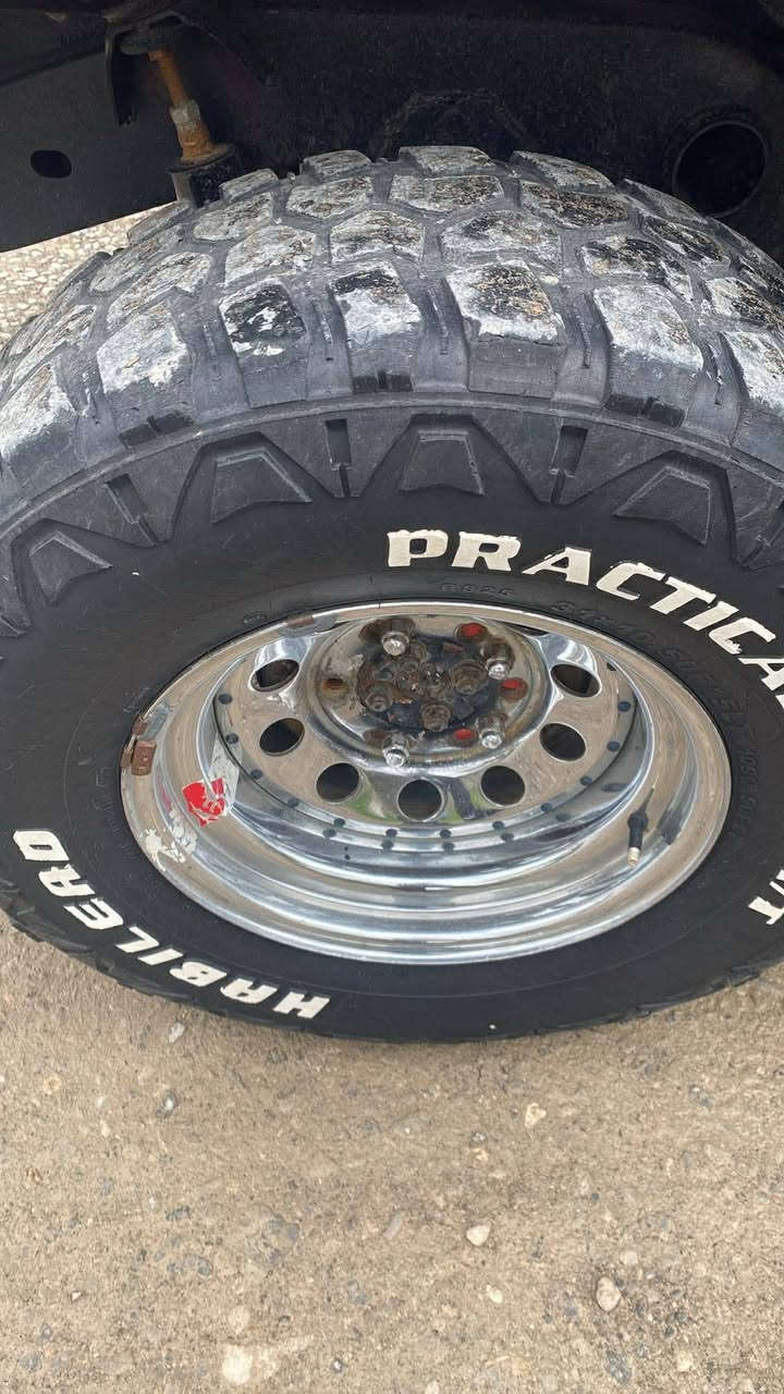 تاقم ویلو تایە بۆفرۆشتنو گۆڕی نەوە حەجم15


**إذا كنت صاحب هذا الإعلان وتريد حذفه لأي سبب، رجاءا أرسل رسالة إلى الدعم الفني**