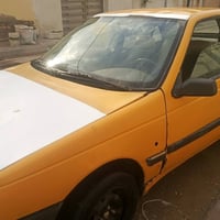 سيارة للبيع بيجو، بيه ضربه بجنطه وسنويه ساقطه مكينه اوتاماتيك ، ماعليه...