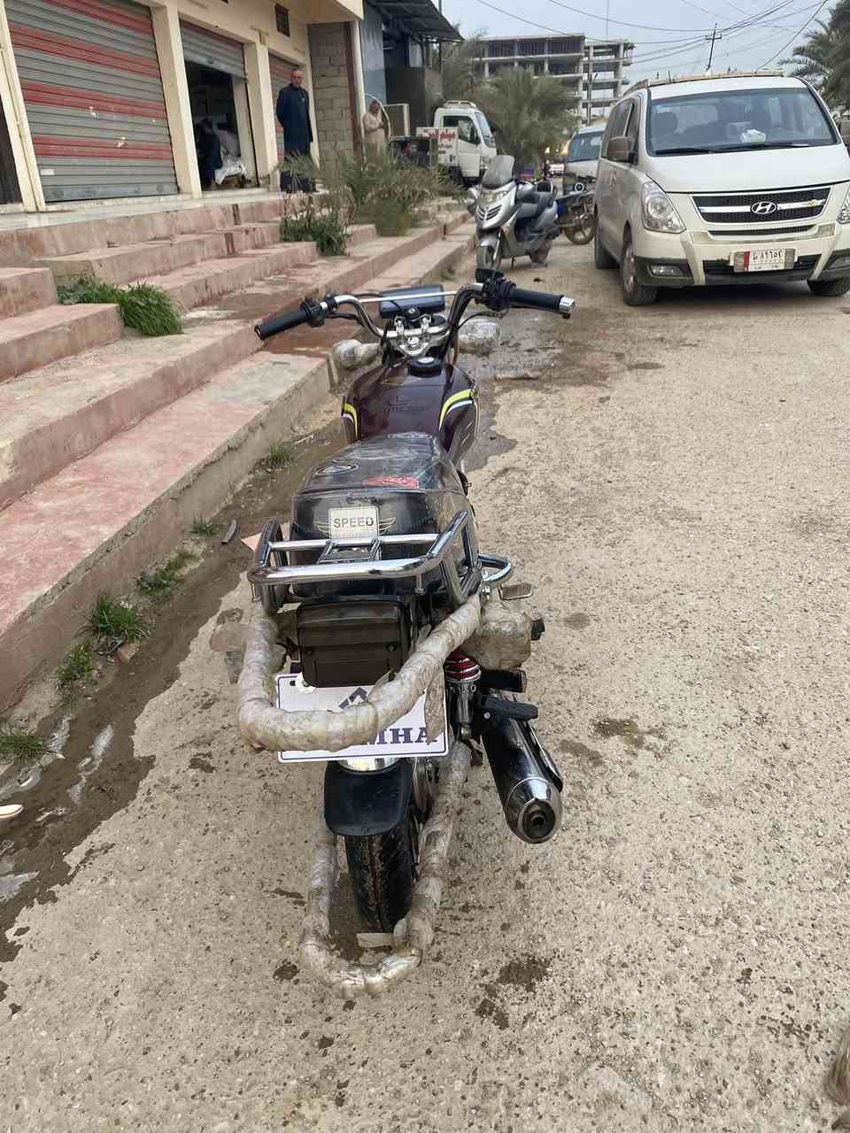 دراجه للبيع سيفان موديل 25 اوراقها كامله محركها 200 ما بيها اي نقص مكاني بعقوبة رقمي ***********
