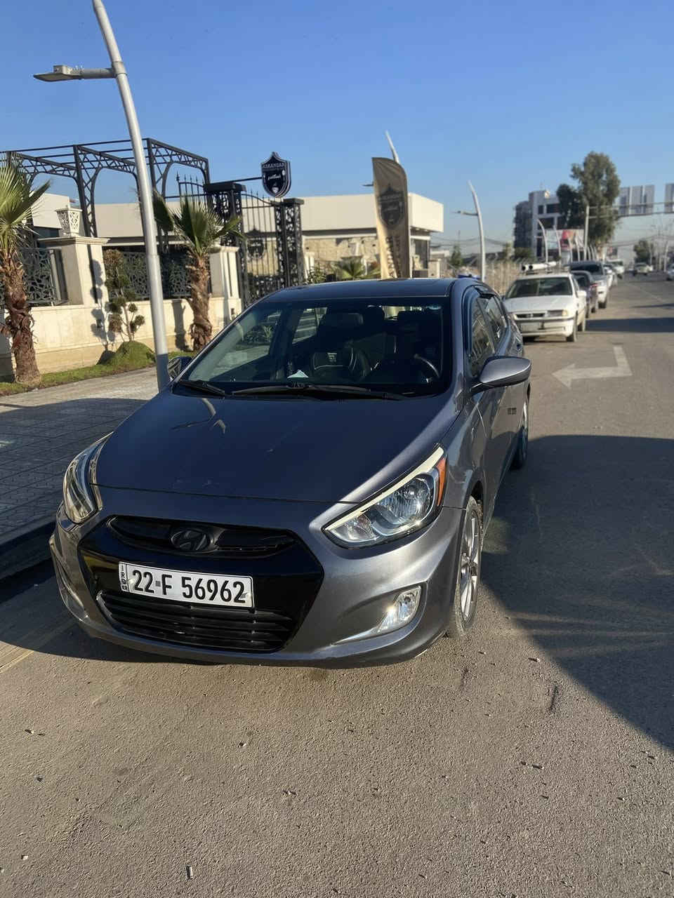 اكسنت مديل 2017 فول موصفات 
هيتر كشن
فتحه
تحكم جهتين  
السياره جاهزه 
بيه جملغ امامي صبغ وباب صارت بمريكه 
وجملغ خلفي بل موصل 
للستفسار الاتصال عل رقم ***********
