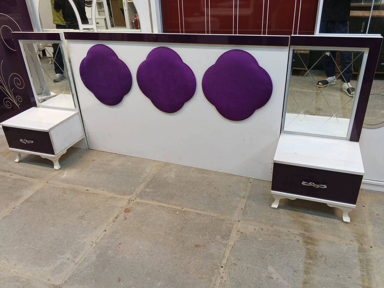 ذني اخر غرفتين  نضام سلايت ع 400 وشد ونقل مجاني لحك عليهن 🏃🏃🏃🏃


**إذا كنت صاحب هذا الإعلان وتريد حذفه لأي سبب، رجاءا أرسل رسالة إلى الدعم الفني**