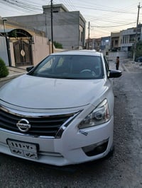 نيسان التيما 2013 وراد امريكي  بيها ٤ قطع ونص  . بصمه سلايت تحكمات ستي...