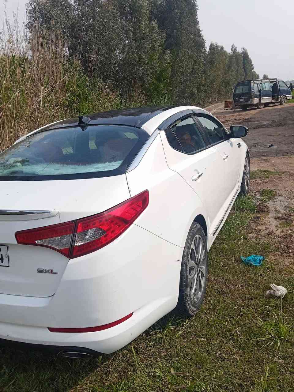 سلام عليكم ابتما 2013 فول مواصفات حادث باب السايق  وصبخ حزام جماله رقم بغداد دولي السعر 120 وبيها مجال الرقم ***********
