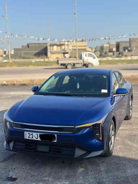 كيا كي فور 2025 
بدون ايرباك بدون صبغ بدون تبديل 
جاملغ مفتوح و نفسه رجعت شديته
مادزات بلاديه دعاميه بلاديه مفتوحات و داخل السياره 
بيها pdr بحافه البنيد فقط  
ماشي 25 الف
السعر ١٧٧
للاستفسار ***********
