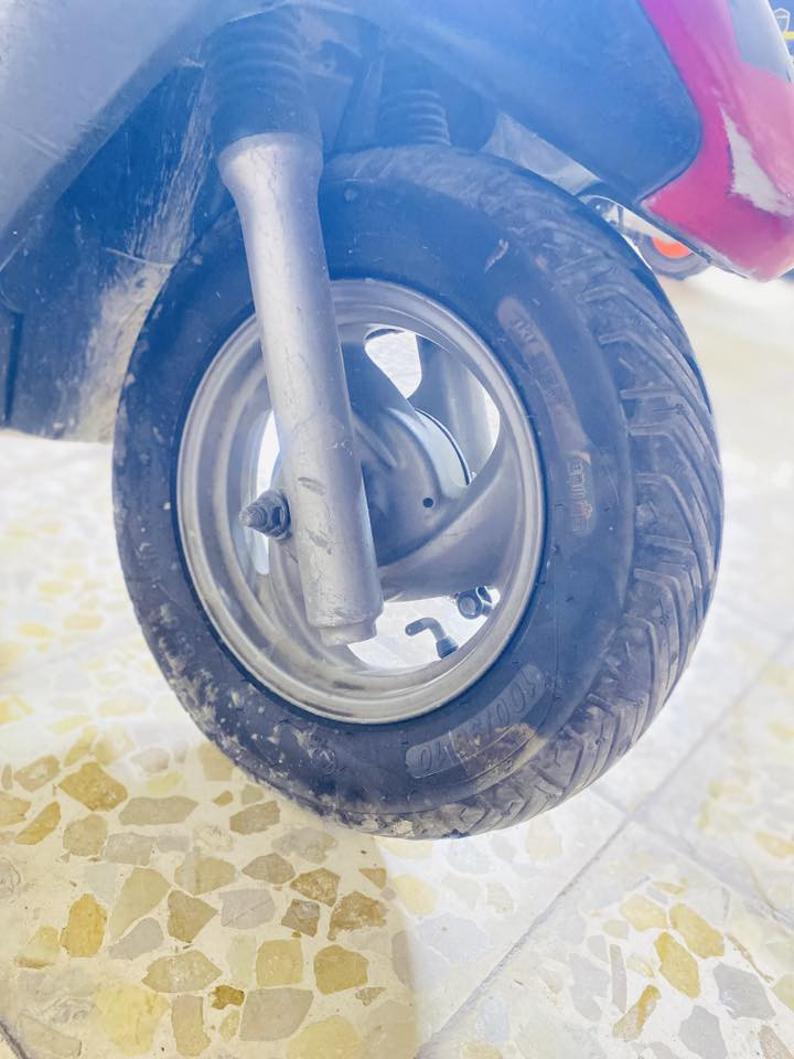 للبيع اي نقص مابيها فقط استان تعليك كهربايات شغالة
سلف هندر شغالات
سلف بلادي
كابريتر بلادي 
مكاني بغداد مستعجل ع بيعتها قيم بما يرضي الله وبالعافية
تواصل ع رقم 
***********
