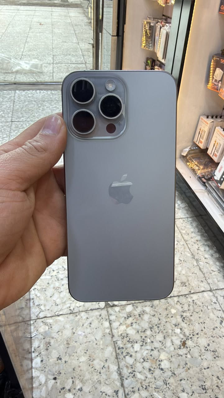 ايفون 15 برو ماكس
ماستر ذاكرة 256 
الجهاز مكفول من الفتح والتصليح
السعر 925
مكاني الشعب 
***********
