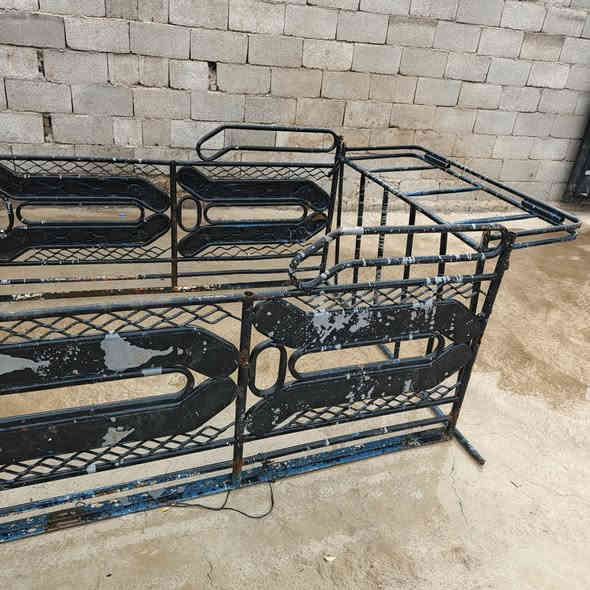 السلام عليكم للبيع محجر كيه خليجي السعر ٥٠٠  الف العنوان واسط الموفقيه ***********
