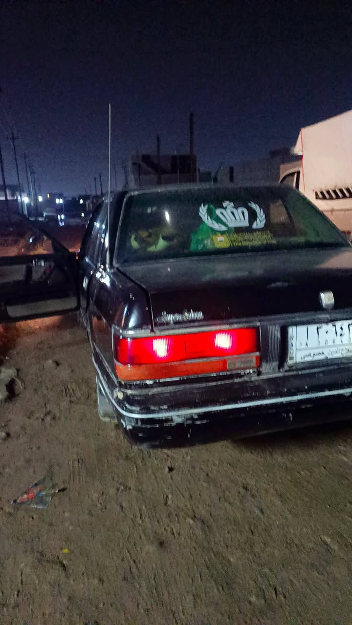 سلام عليكم
للبيع سيدان 
رقم صلاح الدين الماني شرط التحويل 
كير محرك بطه شرط
صدر امامي خلفي جديد 
تايرات جدد 
تبريد تدفئه 
السعر 42وبيها مجال قليل
رقم الهاتف***********
