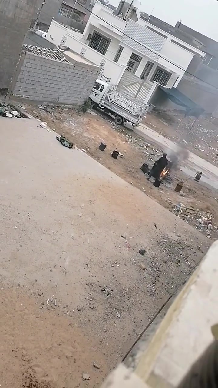 سلام عليكم شغلنة تفليش بيوت وتكشير جدران وططليع إنقاذ وحفر سبتتنك ولبخ سمنت وططبيك شتايكر وجير سطوح وبتلو وماستك وحفر مجاري وتبديل ماستك الاسطح واعادة الماستك وتزفيت الاسطح وفلان كوت الاسطح وتفليش ارضيات وصب ارضيات ونشتغل اوزكام وتنضيف حدايق ونشتغل كافه العمال شعدك بيك خير وتددلل *********** ***********
