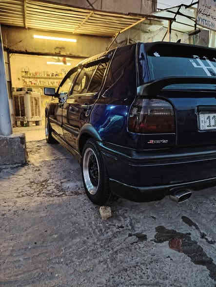 عليكم مره خصت حجي ليث للبيع كولف موديل 92 سياره حلوه مرتبه مكينه 1800المرغوب دوش كير عادي تبريد ثلج صدر امامي خلفي جديد تخم تاير ويل جدد غرفتها نضيفه سياره مناقصها شي فقط لاستيك ولف بيها من تشغل الصبح دخانه وتكطع دقيقه مطول ارامه مسويلها رقم وسنويه وهزه جديد تحويل ثاني يوم مكاني بغداد فقط اتصال ممتواجد ع نت*********** السعر 48وبيها مجال
