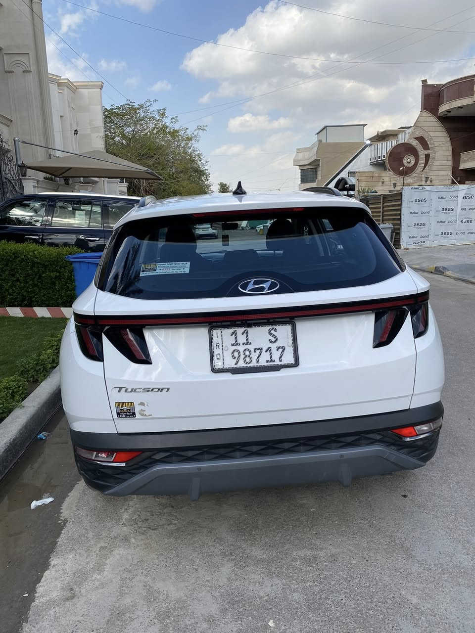 السلام عليكم توسان خليجي موديل 2023 مكفوله من الصبغ والبارد ماشيه 38 
شاشه 
بصمه 
مري شفط 
لايتات دواره 
ترحيب عن بعد وتشغيل ايضاً
هاند بريك بصمه
قطعتين تبريد 
تحكم استيرن
السعر 208 للاتصال *********** 
السنويه ب اسمي
