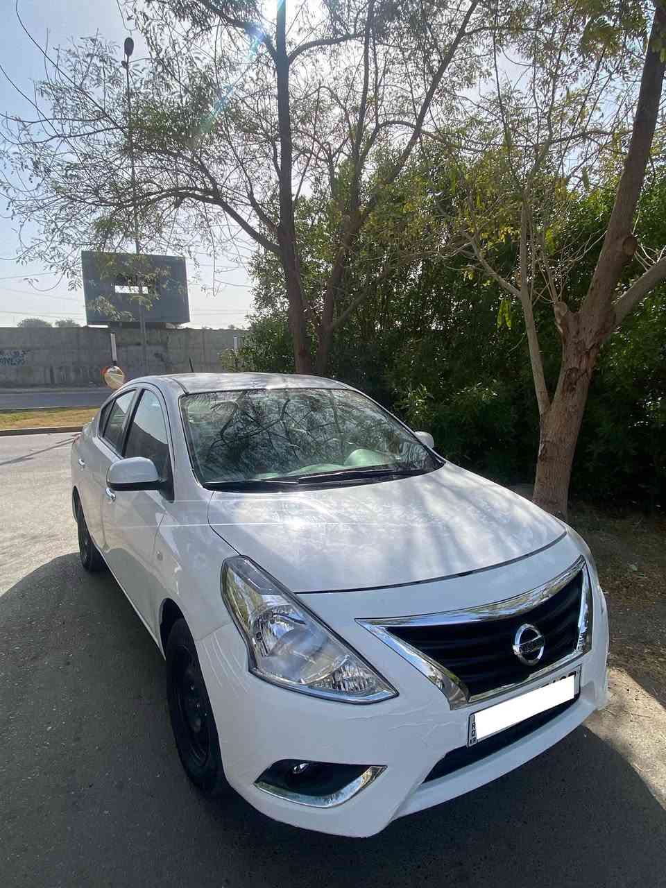 السلام عليكم
للبيع او للمراوس 

نيسان سني هندي ٢٠٢١ 

رقم اربيل الجديد الدولي

السياره بدون صبغ بدون تبديل فقط بارد بسيط بيها

مكان السياره بغداد 

***********
