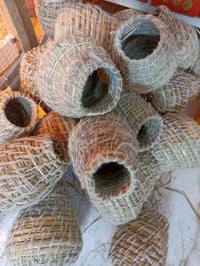 متوفر مستلزمات الطيور والحيوانات اي استفسار راسلني واتساب  07751993978