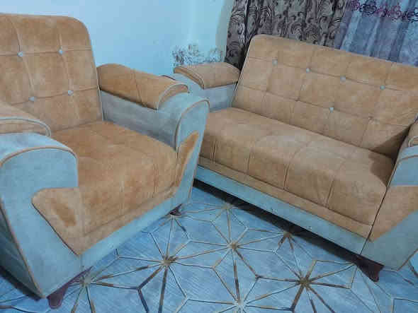 تخم ٧ نفرات تركي السعر ١٥٠
عنوان سماوه رقم ***********
