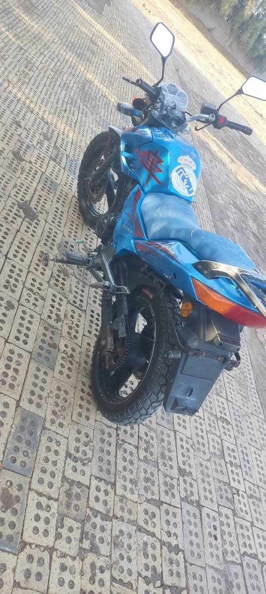 دراجه دايوان البيع أوراق   موديل 2015 الستفسار تصل ***********
