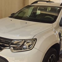رينو داستر ٢٠١٩ السيارة رقم بغداد باسمي المحرك جيد جدا الكير مبدل وجيد...