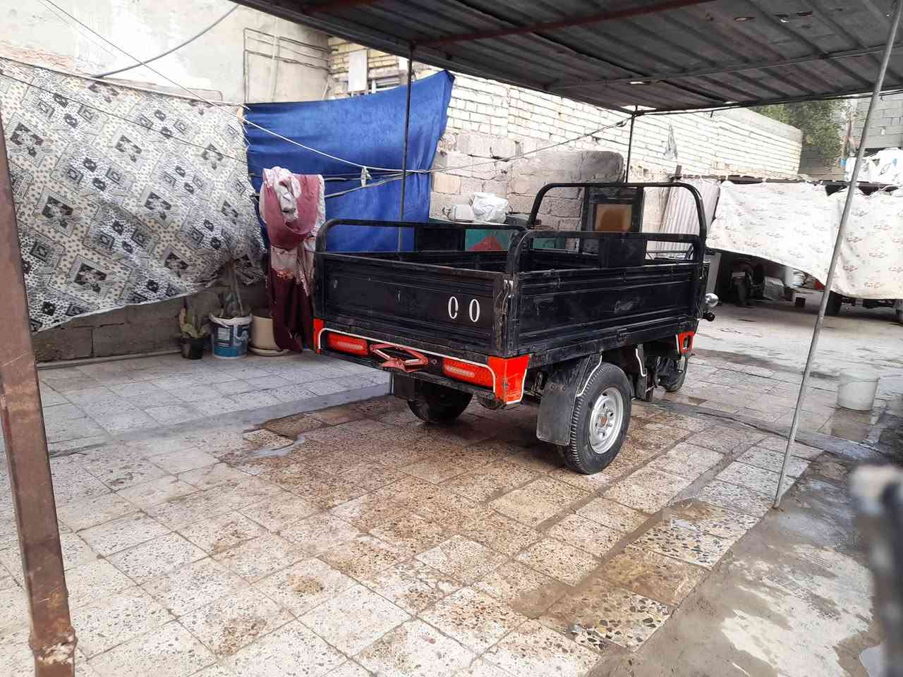 سلام عليكم ستوتة صقر كاملة مكملة مكينة تخبل ما مجفتة 
المكينة موديل 2022 الستوتة موديل 2019 ستوتة تخبل مابيه قطرة جياس شواصي تلمع سعر 1600 وبيهة مجال للطيبين بكاني بغداد الامين الثانيه رقم ***********
