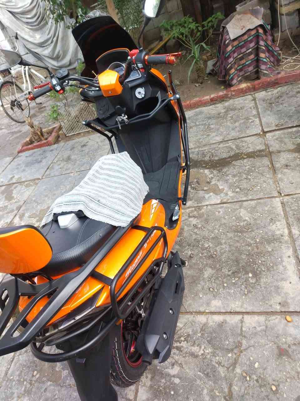 دراجه سكنز موديل ٢٠٢٥ سبوع صارلها طالعه من الوكيل مضافه فول مامتواجد خاص اتصل علرقم *********** عنوان ديوانيه شافعيه اتصل واعرف تفاصيل
