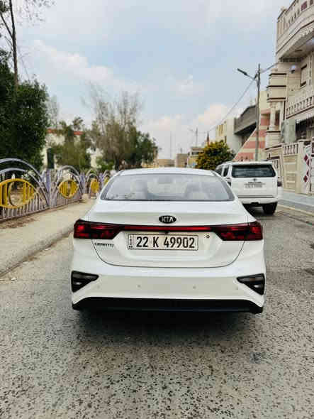 السلام عليكم 
للبيع سيراتو 2019 رقم اربيل دولي تحويل او وكالة 
مكفولة كفالة عامة 
محرك 1600 
داخل لونين 
مانع انزلاق 
حساس اطارات 
السعر 155 
للاستفسار الاتصال ***********
