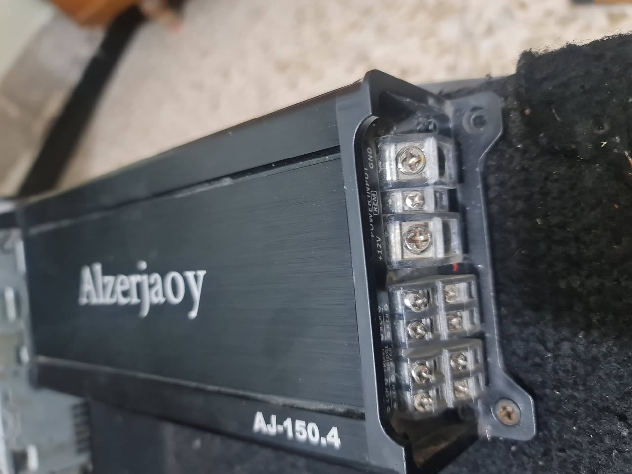 للبيع سعره 325 وبي مجال مكان بغداد توصيل ما عندي


**إذا كنت صاحب هذا الإعلان وتريد حذفه لأي سبب، رجاءا أرسل رسالة إلى الدعم الفني**
