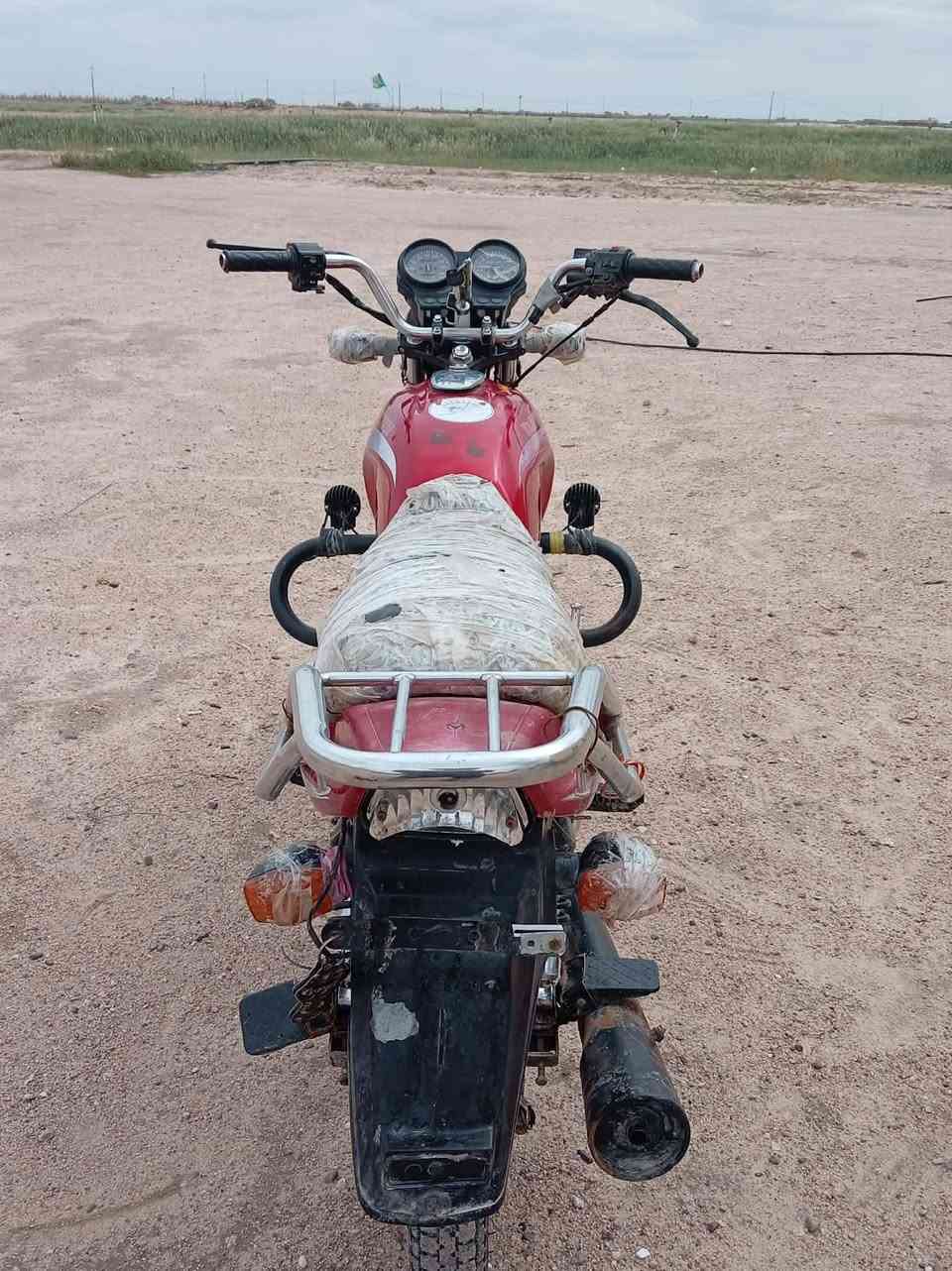 دايون عضم موديل 21 مابيه اي نقص كهربائيات سلف كلها شغاله برغي مابيها نقص كلك بدون اوراق   للاستفسار رقمي حته واتس اب بي ***********  سعر 650 وبيها مجال مو شراي لا تعلق ولا تتصل
