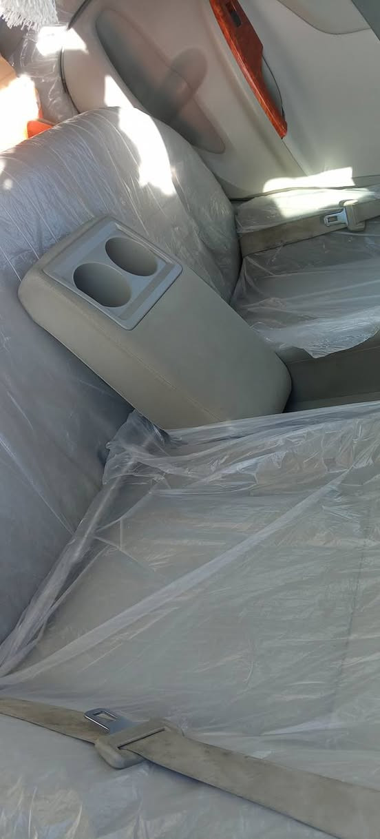 کوشنەنە دەفروم
ئەتلیزە دەفڕوشم
***********
