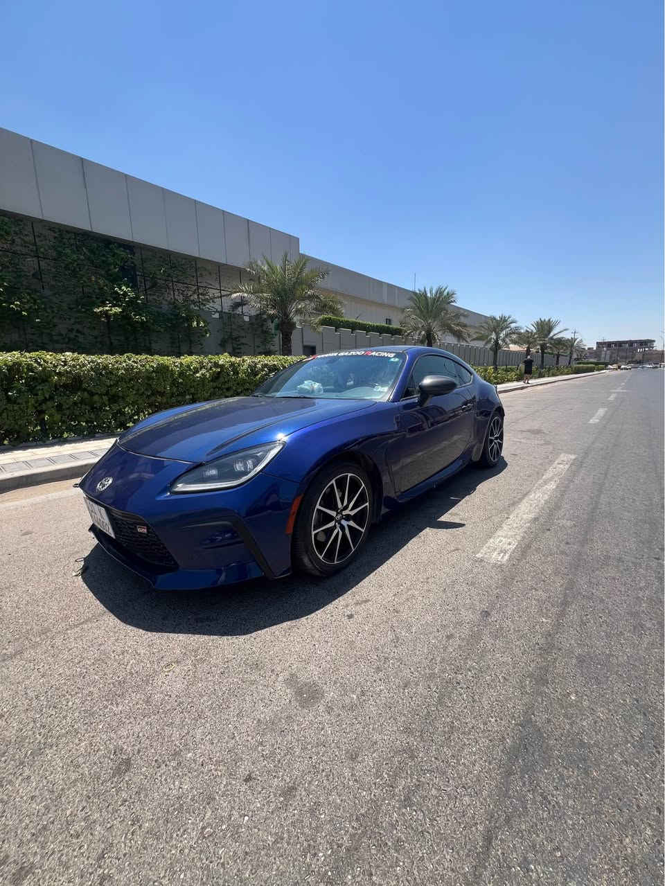 للبيع الوحش الياباني الرياضي Toyota GR86 

تيوتا GR86 
2022
محرك 2400 boxer engine 🥊
وضعيات قيادة SPORT//TURK 

السيارة طيران صاروخ

شفتات ستيرن 

فول مواصفات 

بصمة 

دخول ذكي 

رادار امامي 

تحديد مسار 

شاشة 

كامرة

لايتات LED سياره ماشيه ٣٧ الف قابل لزياده 
حادثه بنيد راجع نفسه وبيها صفحه صبغ جهه يساره 
مكان بغداد السيديه 
للسعر ١٣٥$ ورقه بيها مجال بيع فقط
***********
مرقم بغداد باسمي ورقم مميز بغداد, العراق

