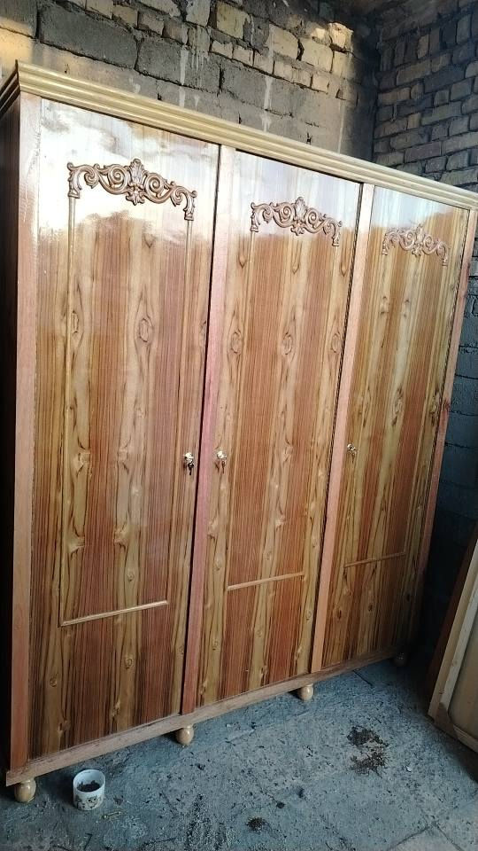 سلام عليكم كناتير تفصال شغل ثقيل الاسعار مناسبه للستفسار *********** اتصل او مراسله واتساب ونشتري غرف النوم والكناتير المستخدم عمارة, ميسان
